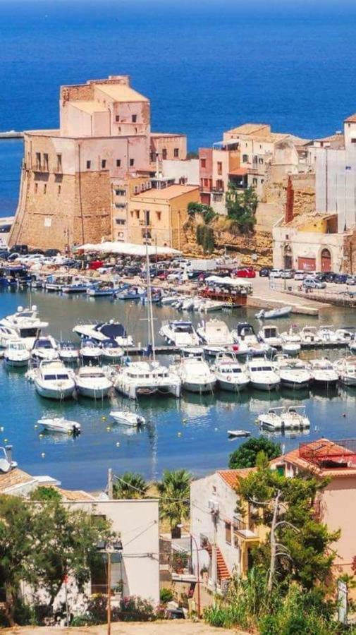 Giulia'S Place-Locazione Turistica Castellammare del Golfo Exterior foto